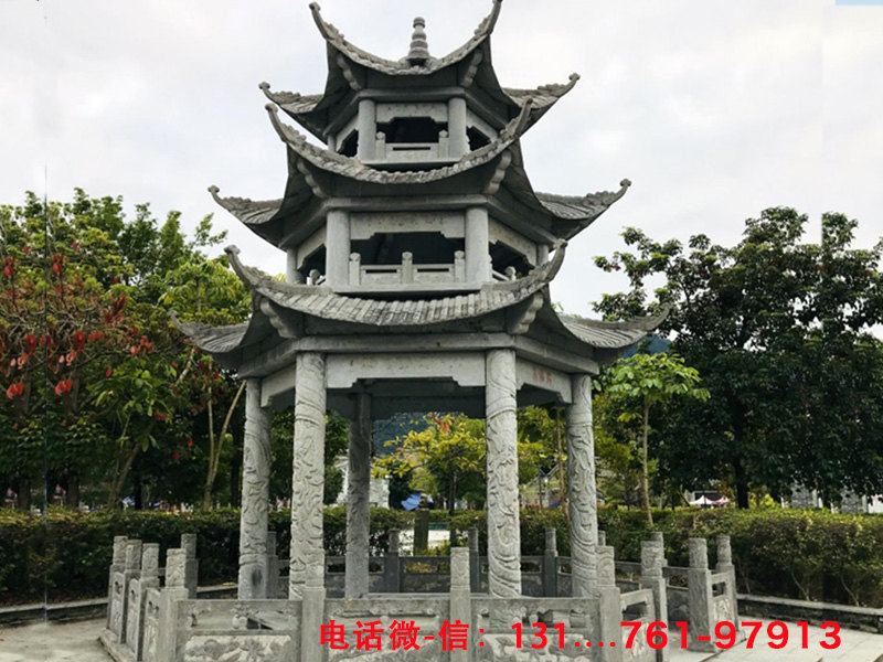 府谷法院建成50米法治文化長(zhǎng)廊，讓老百姓在文化之旅中潛移默化地接受法治教育